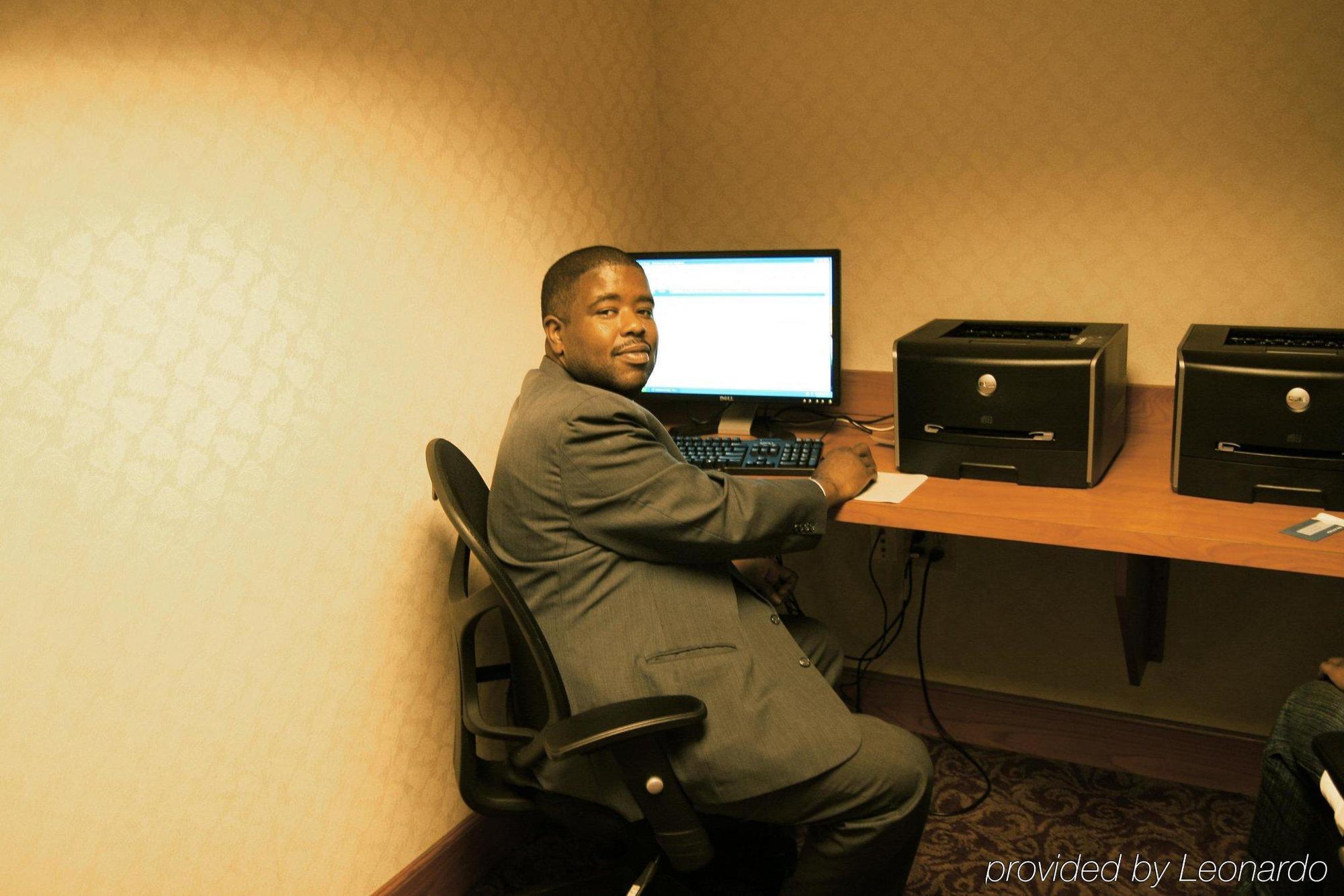 Hampton Inn Plymouth Meeting Konforlar fotoğraf